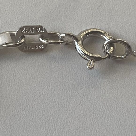 NWT Sterling Silver Triple Heart Diamond 18” Pendant Necklace ( 1/10 ct. t.w. ) - Picture 10 of 16